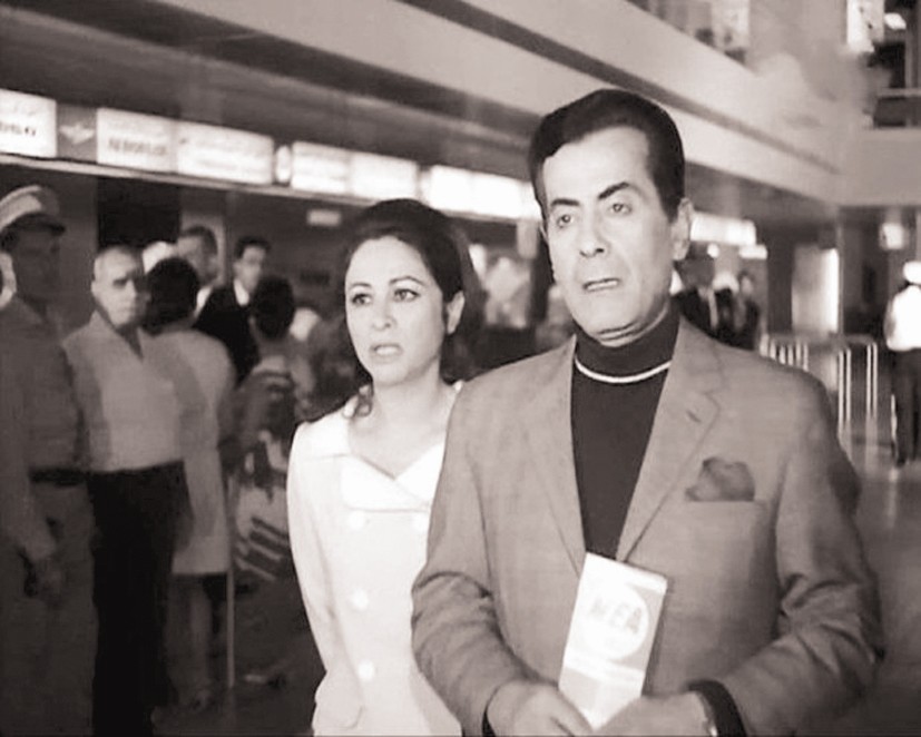 مع فاتن حمامة في مشهد من فيلم «الحب الكبير»