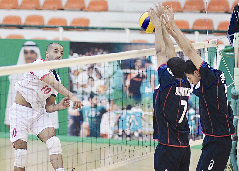 u0646u062cu0645 u0627u0644u0643u0648u064au062a u062cu0627u0633u0645 u0627u0644u0635u0628u0627u063au0629 u064au0635u0648u0628 u0628u0642u0648u0629 u0623u0645u0627u0645 u0627u0644u064au0631u0645u0648u0643 (u062au0635u0648u064au0631 u062cu0627u0633u0645 u0628u0627u0631u0648u0646)