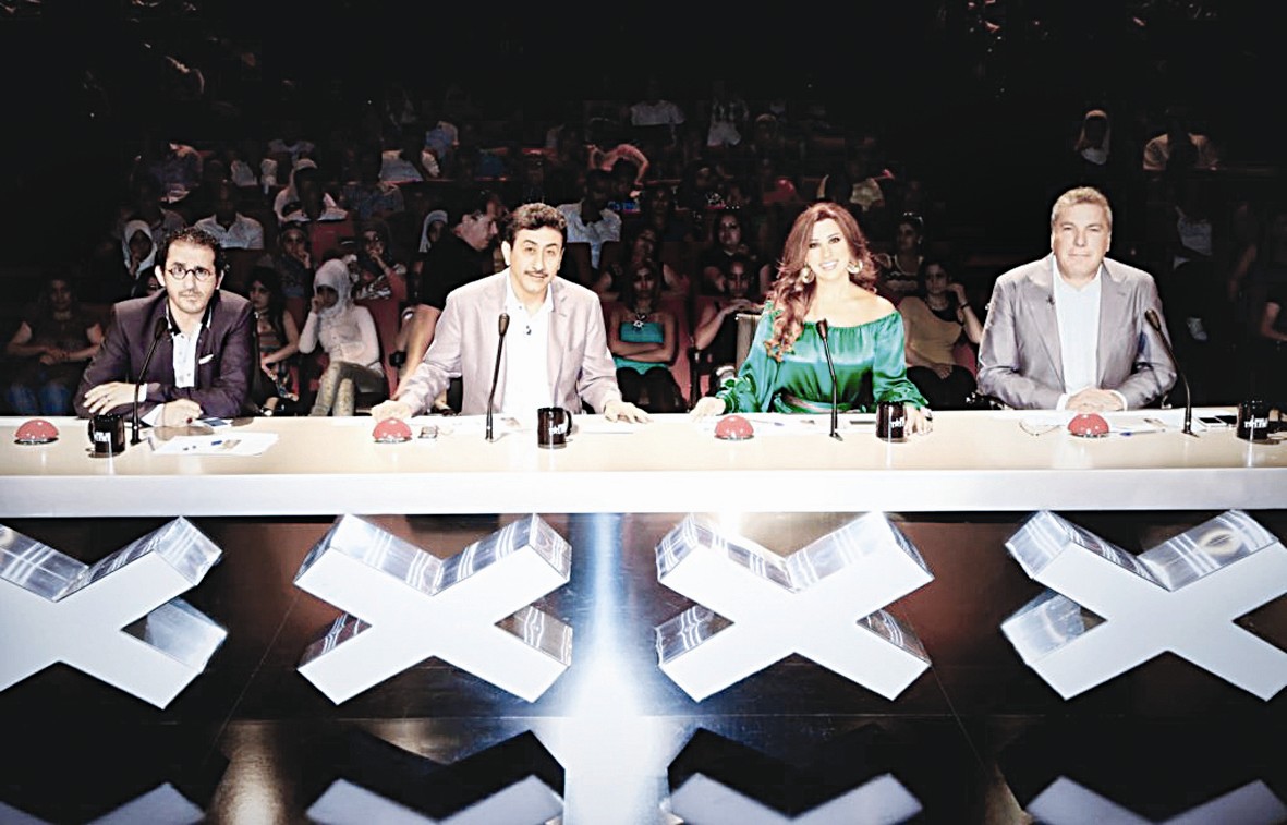 مع أعضاء لجنة تحكيم «Arabs Got Talent»
