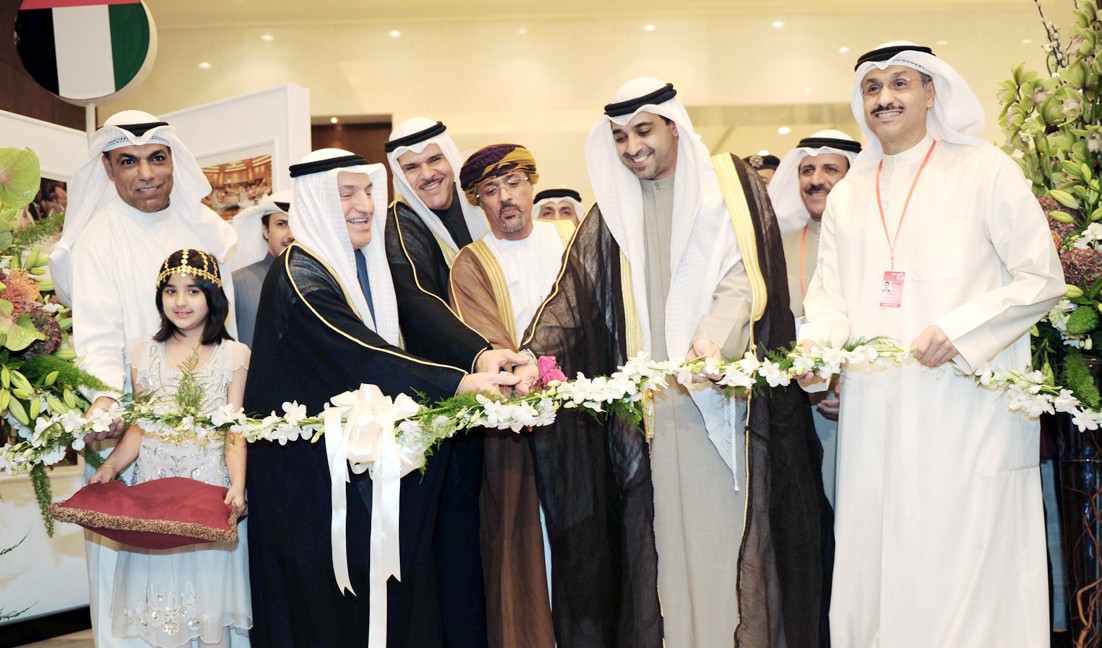 u0627u0644u0639u0628u062fu0627u0644u0644u0647 u0648u0627u0644u062du0645u0648u062f u0648u0623u0628u0648 u0627u0644u062du0633u0646 u064au0642u0635u0648u0646 u0634u0631u064au0637 u0627u0641u062au062au0627u062d u0627u0644u0645u0631u0643u0632 u0627u0644u0625u0639u0644u0627u0645u064a u0644u0644u0642u0645u0629 u0627u0644u062eu0644u064au062cu064au0629