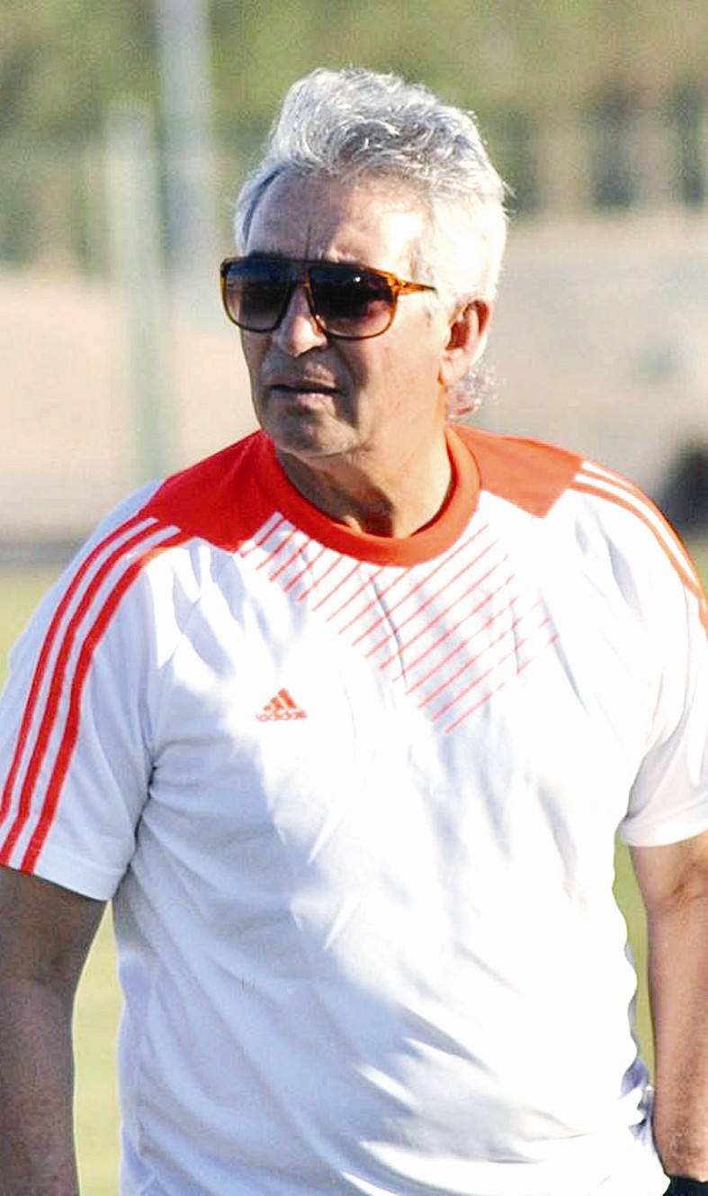 u062du0644u0645u064a u0637u0648u0644u0627u0646 u0645u062fu0631u0628 u0627u0644u0632u0645u0627u0644u0643