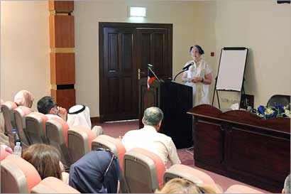 u0644u064au0633u062au064au0631 u062au0644u0642u064a u0627u0644u0645u062du0627u0636u0631u0629