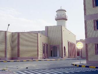مرافق ومسجد