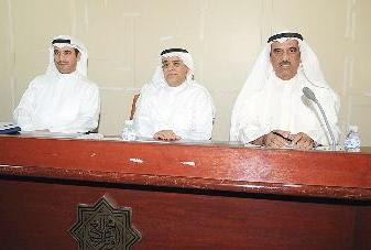 u0627u0644u062du0645u064au0636u064a u0645u062au0631u0626u0633u0627u064b u0639u0645u0648u0645u064au0629 u0627u0644u0634u0631u0643u0629 u0623u0645u0633t (u062au0635u0648u064au0631 u0643u0631u0645 u0630u064au0627u0628)r