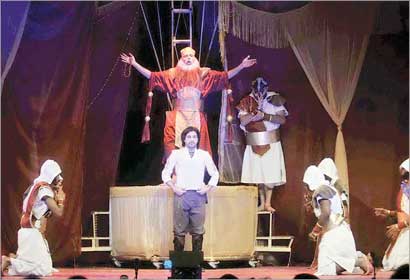 u0645u0634u0647u062f u0645u0646 u0645u0633u0631u062du064au0629 u00abu0646u0631u0641u0627u0646u0627u00bb