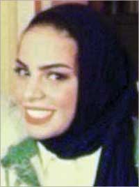 سارة العماني