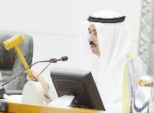 علي الراشد يرفع الجلسة