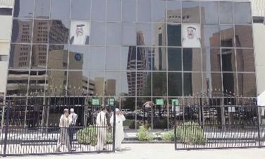 «شؤون العاصمة» ... ممنوع الدخول حتى إشعار آخر