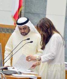 يوسف الزلزلة على المنصة