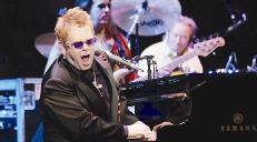 من حفلاته الأخيرة