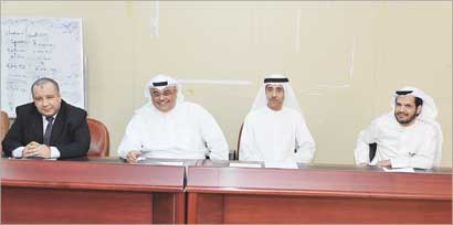 u0627u0644u0628u062du0631 u0645u062au0631u0626u0633u0627 u0639u0645u0648u0645u064au0629 u0627u0644u0634u0631u0643u0629 (u062au0635u0648u064au0631 u0633u0639u062f u0647u0646u062fu0627u0648u064a)