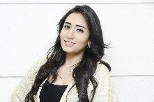 «لستُ انسانة انطوائية»