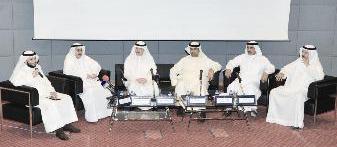 u0627u0644u0648u0643u0644u0627u0621 u0641u064a u0627u0644u0645u0624u062au0645u0631 u0627u0644u0635u062du0627u0641u064a    t(u062au0635u0648u064au0631 u0646u0648u0631 u0647u0646u062fu0627u0648u064a)r