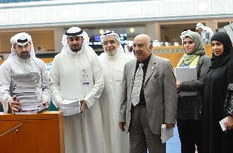 عبدالصمد متوسطاً فريق لجنة الميزانيات العامة