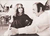 ... ومع زوجها عاصي الرحباني