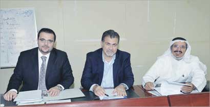 u0627u0644u062eu0645u0627u0634 u0645u062au0631u0626u0633u0627 u0627u0644u0627u062cu062au0645u0627u0639 (u062au0635u0648u064au0631 u0646u0648u0631 u0647u0646u062fu0627u0648u064a)