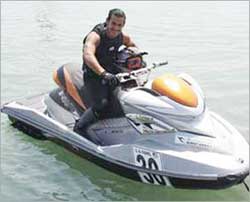 u0639u0628u062fu0627u0644u0644u0647 u0627u0644u0641u0627u0636u0644 u0639u0644u0649 u062fu0631u0627u062cu0629 u0645u0627u0626u064au0629