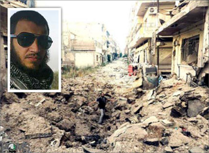 حي جورة الشياح في حمص كما بدا أمس ... وفي الإطار كمال حمامي 