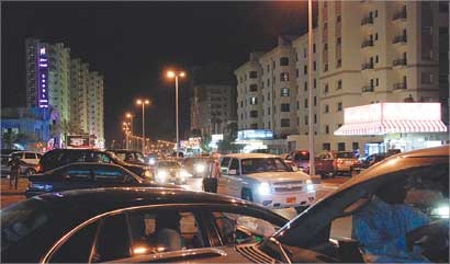 u0634u0627u0631u0639 u0627u0644u0645u0637u0627u0639u0645 u0641u064a u0631u0645u0636u0627u0646   (u062au0635u0648u064au0631 u062fu0627u0646u064au0627u0644 u0647u0644u0627u0644)