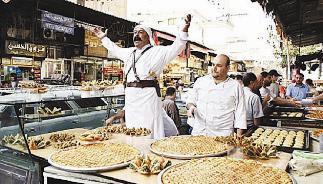 أجواء رمضان المفعمة بعبق التاريخ في سورية... متى تعود؟