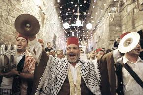 أحد مظاهر الاحتفال بشهر رمضان في فلسطين المحتلة