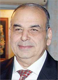 د. أحمد سامح
