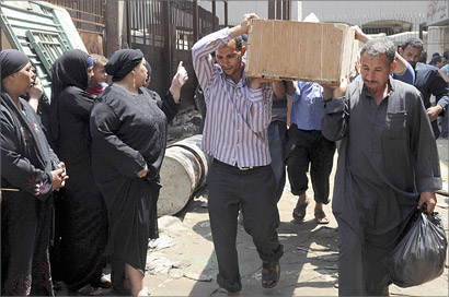 u0646u0642u0644 u062cu062bu0629 u0623u062du062f u0633u062cu0646u0627u0621 u00abu0627u0644u0627u062eu0648u0627u0646u00bb u0642u062au0644 u062eu0644u0627u0644 u0645u062du0627u0648u0644u062au0647 u0627u0644u0647u0631u0648u0628 u0645u0646 u0633u062cu0646 u0623u0628u0648 u0632u0639u0628u0644 (u062f u0628 u0627)