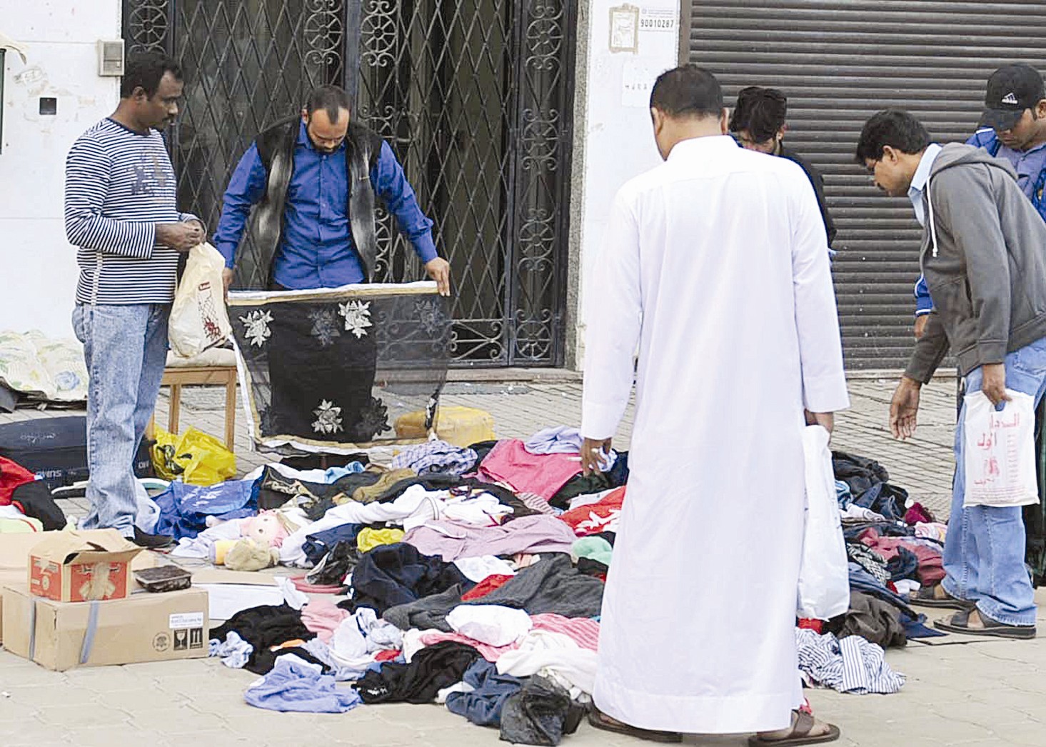 قارعة الطريق لعرض الأزياء