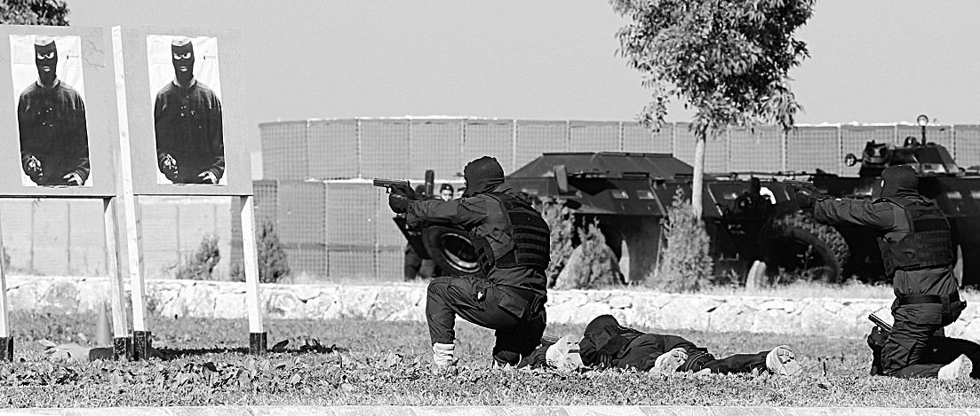 u0642u0648u0627u062a u062eu0627u0635u0629 u0645u0646 u0642u0648u0649 u0627u0644u0623u0645u0646 u0627u0644u062fu0627u062eu0644u064a u0627u0644u0644u0628u0646u0627u0646u064a u062eu0644u0627u0644 u062au062fu0631u064au0628u0627u062a u0639u0633u0643u0631u064au0629 u0623u0645u0633 (u0627 u0641 u0628)