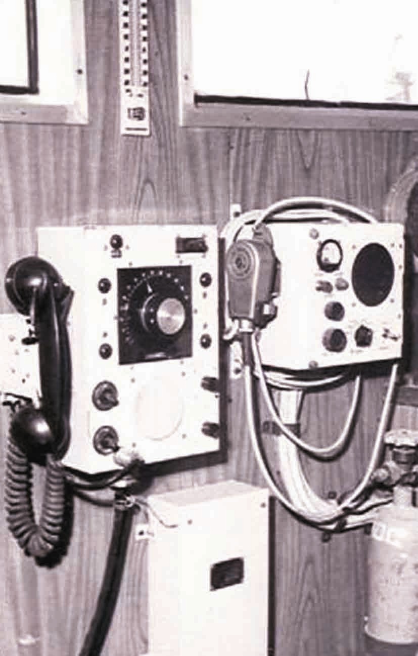 اجهزة اتصالات الاطفاء قديماً