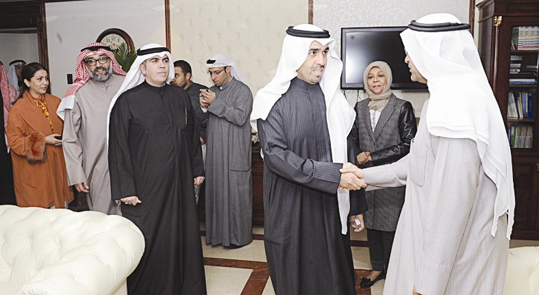 ... ومستقبلاً المهنئين