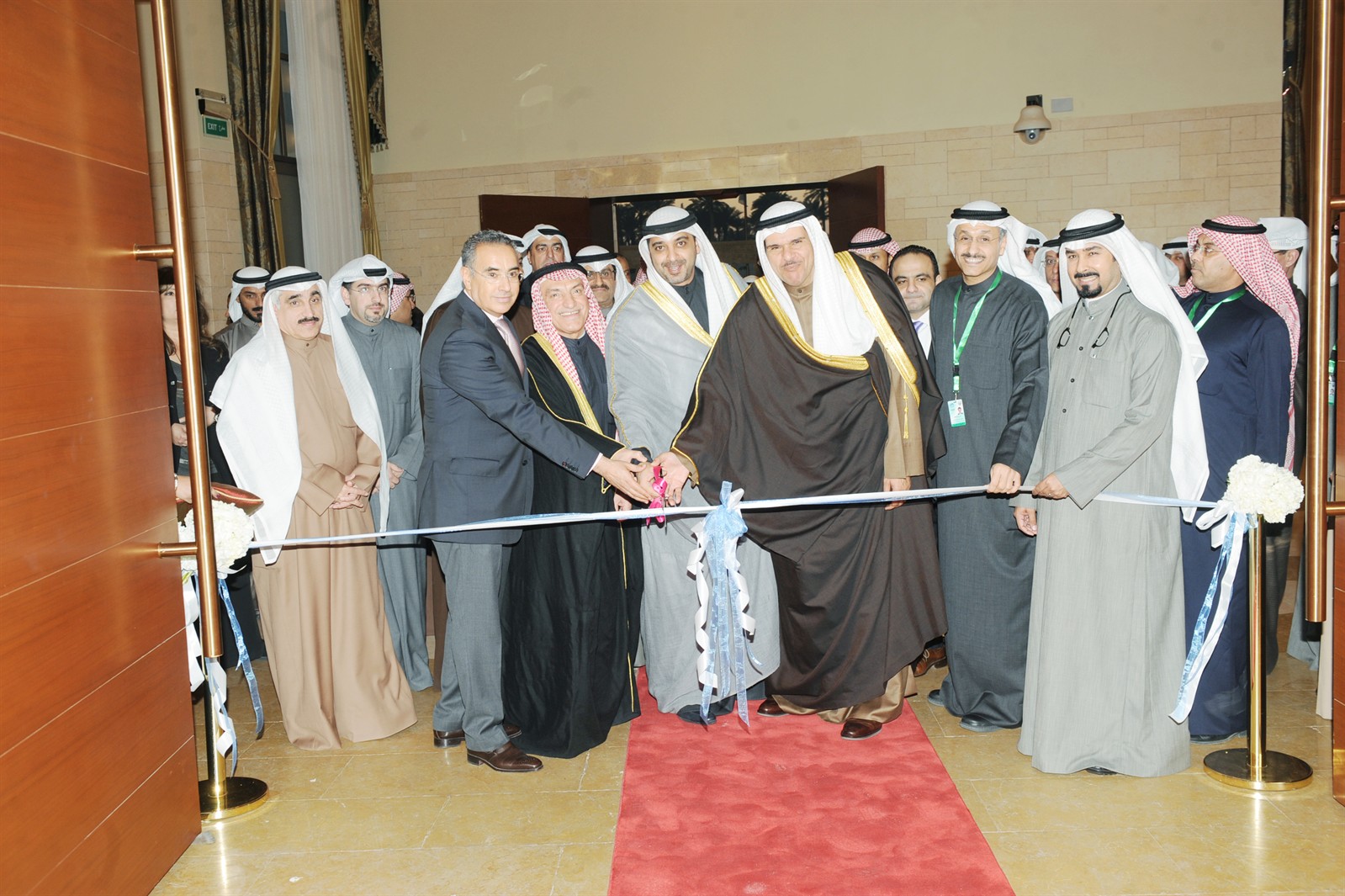 u0627u0644u0639u0628u062fu0627u0644u0644u0647 u0648u0627u0644u062du0645u0648u062f u064au0642u0635u0627u0646 u0634u0631u064au0637 u0627u0641u062au062au0627u062d u0627u0644u0645u0631u0643u0632 u0627u0644u0625u0639u0644u0627u0645u064a