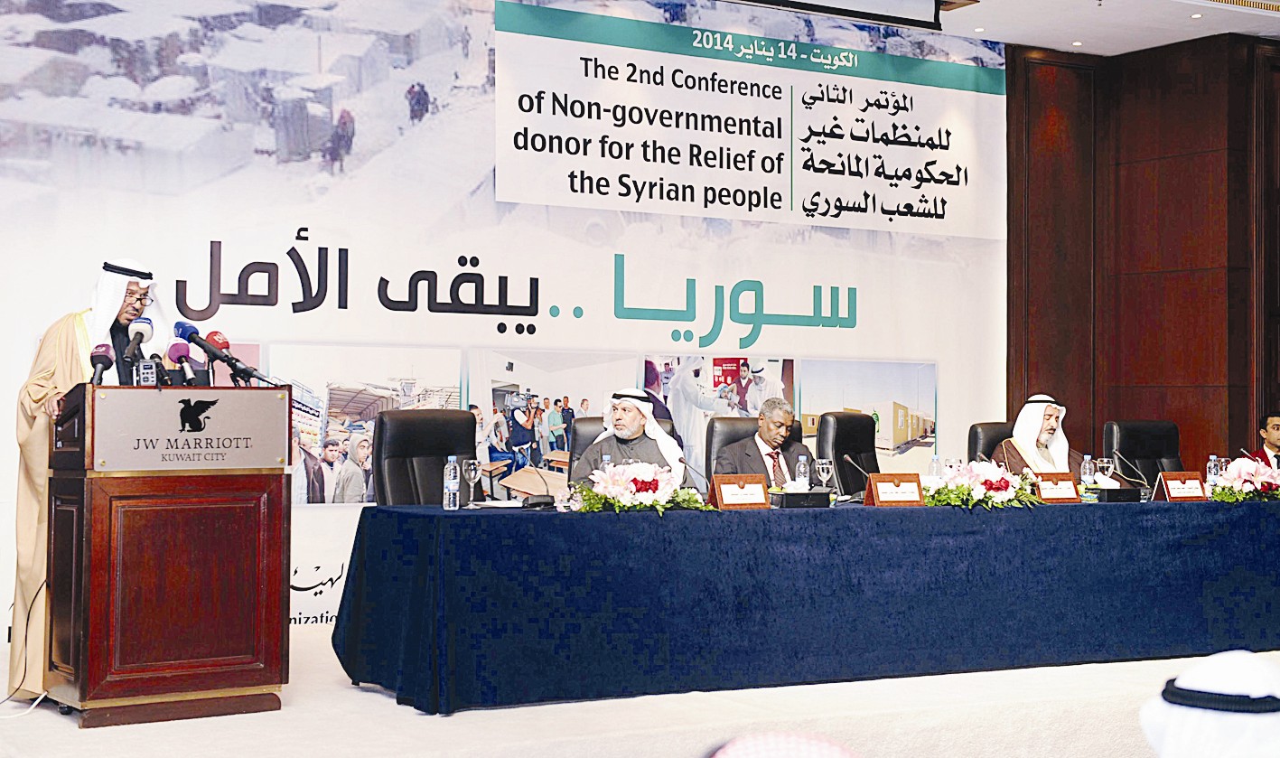 المتحدثون على منصة المؤتمر