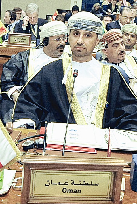 رئيس الوفد العماني