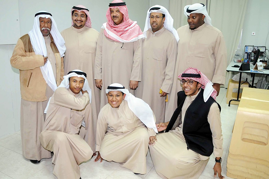 أعضاء الفرقة في لقطة جماعية  (تصوير كرم ذياب)