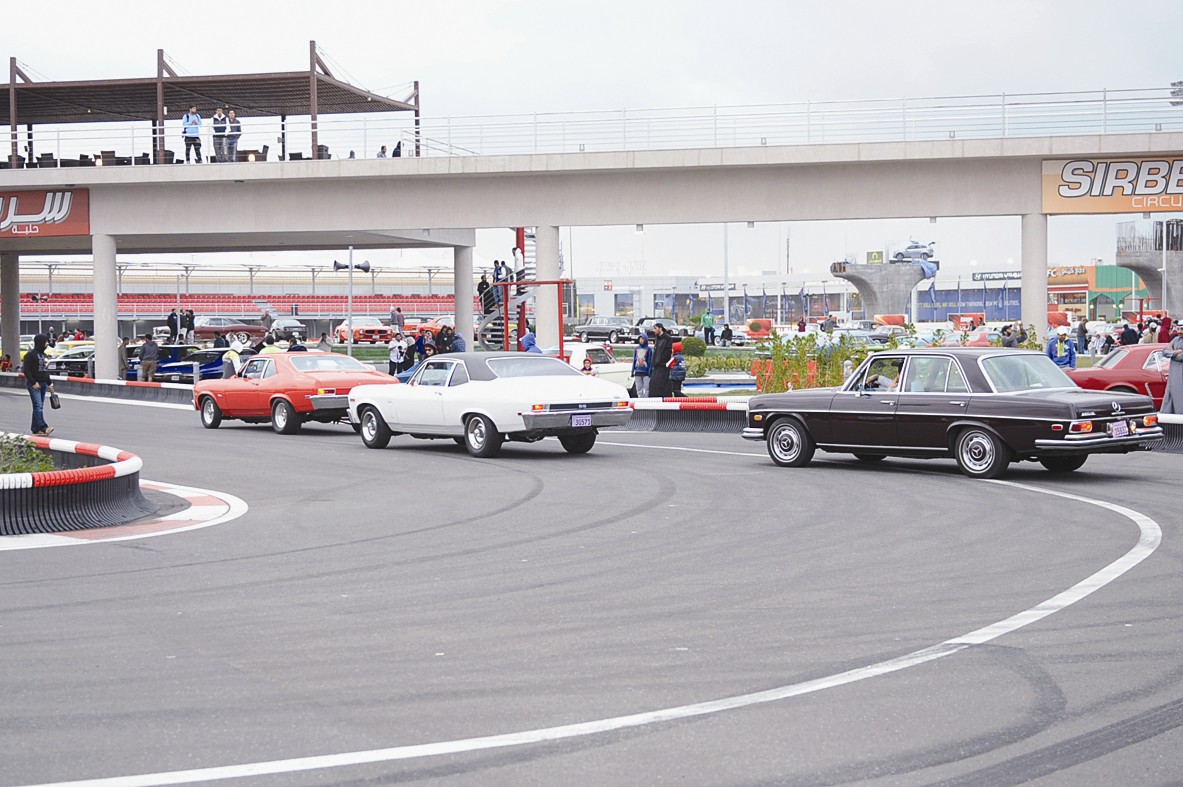 السيارات الكلاسيكية على حلبة «سرب»