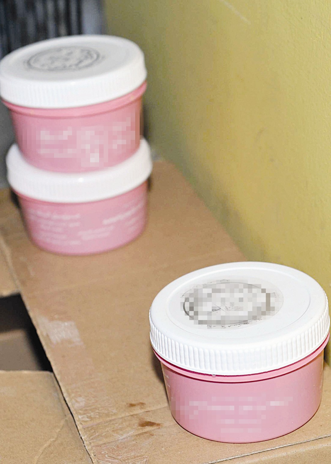 «شيرة» لنتف الشعر