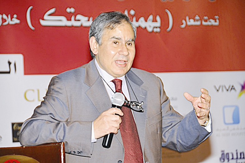 u0627u0644u0635u062du0627u0641 u0645u062au062du062fu062bu0627u064b u0641u064a u0627u0644u0645u0644u062au0642u0649