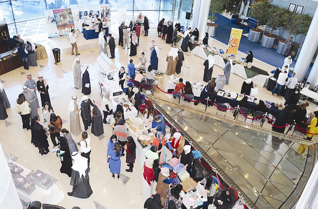 u062cu0627u0646u0628 u0645u0646 u0627u0644u0645u0647u0631u062cu0627u0646