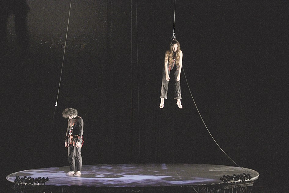 u0645u0634u0647u062f u0645u0646 u0627u0644u0639u0631u0636