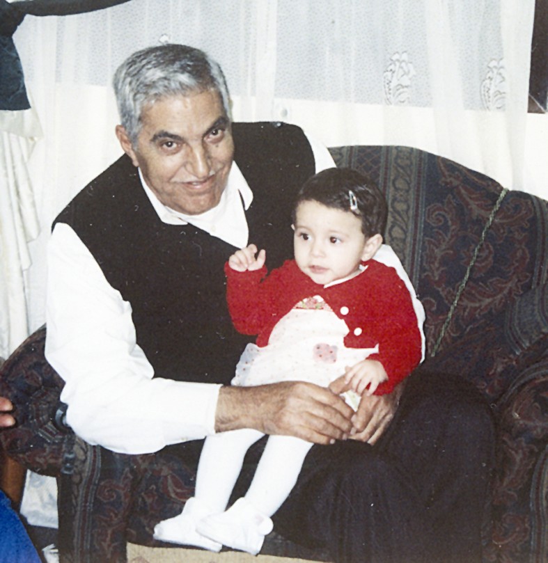 ... مع أحد احفاده