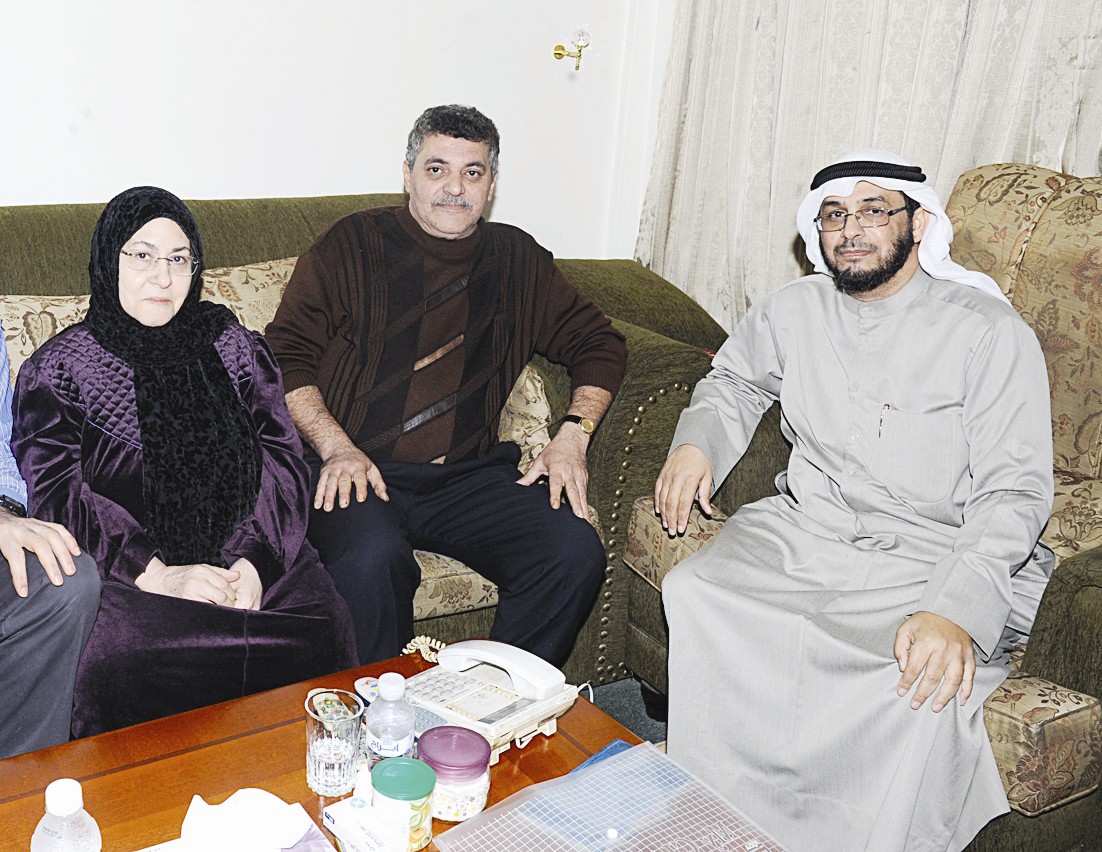 الزميل الديحاني مع طارق النجار وأم زايد