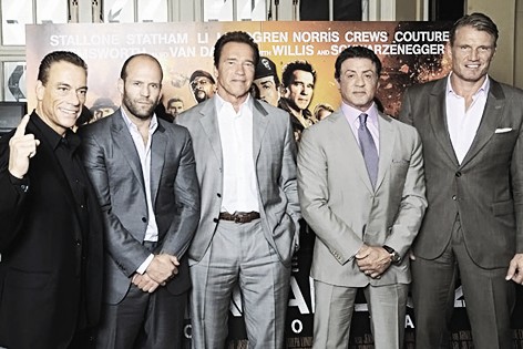 مع أبطال فيلم «Expendables2»