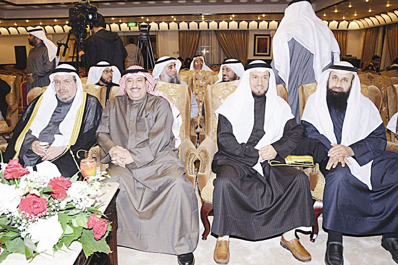 الفلاح والعتيبي والشعيب في مقدم الحضور