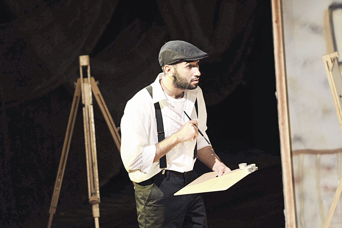 مشهد من مسرحية «بلا ألوان» (تصوير نور هنداوي)