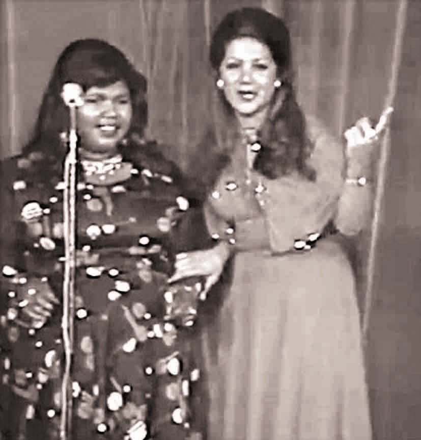 إلى جانب سعاد عبد الله في أوبريت «السبت سبمبوت»