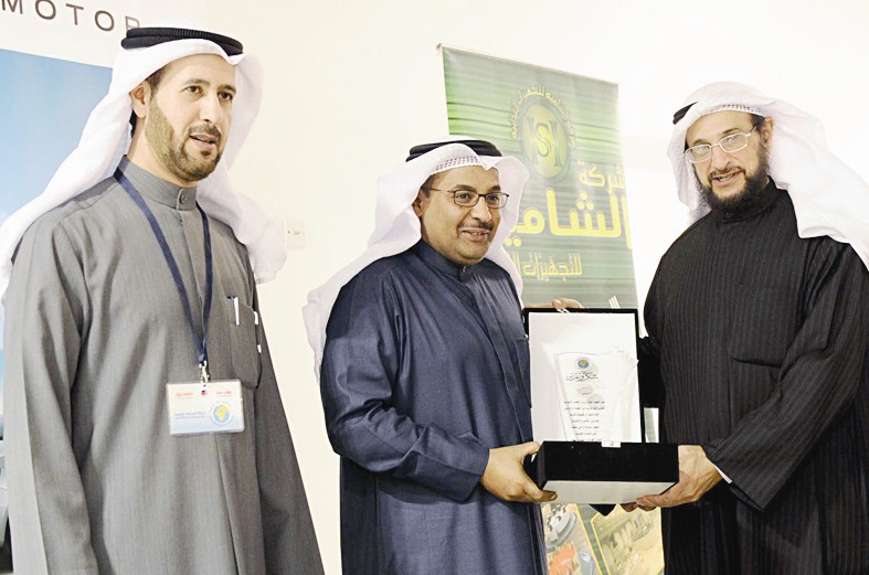 u062cu0627u0646u0628 u0645u0646 u0627u0644u062au0643u0631u064au0645 (u062au0635u0648u064au0631 u0646u0627u064au0641 u0627u0644u0639u0642u0644u0629)