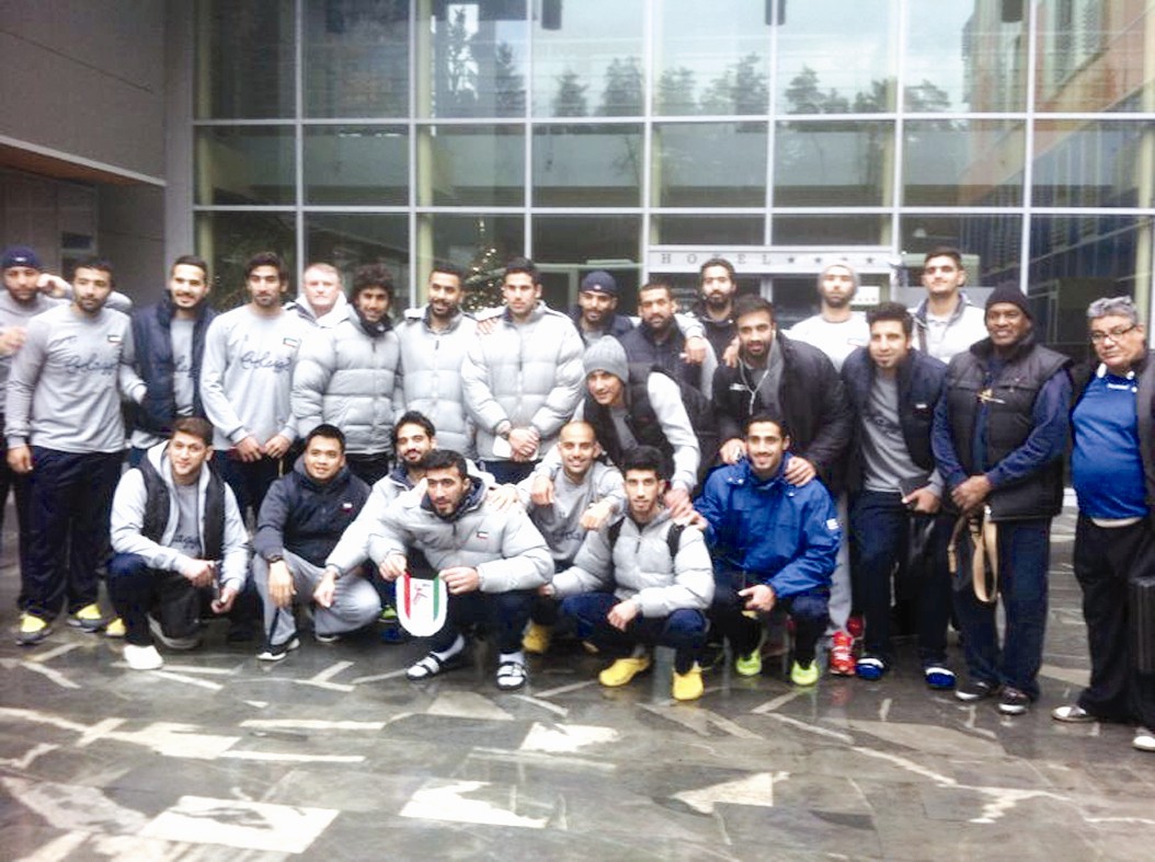 u0635u0648u0631u0629 u062cu0645u0627u0639u064au0629 u0644u0644u0627u0639u0628u064a u0643u0631u0629 u0627u0644u064au062f u0641u064a u0645u0639u0633u0643u0631 u0633u0644u0648u0641u064au0646u064au0627