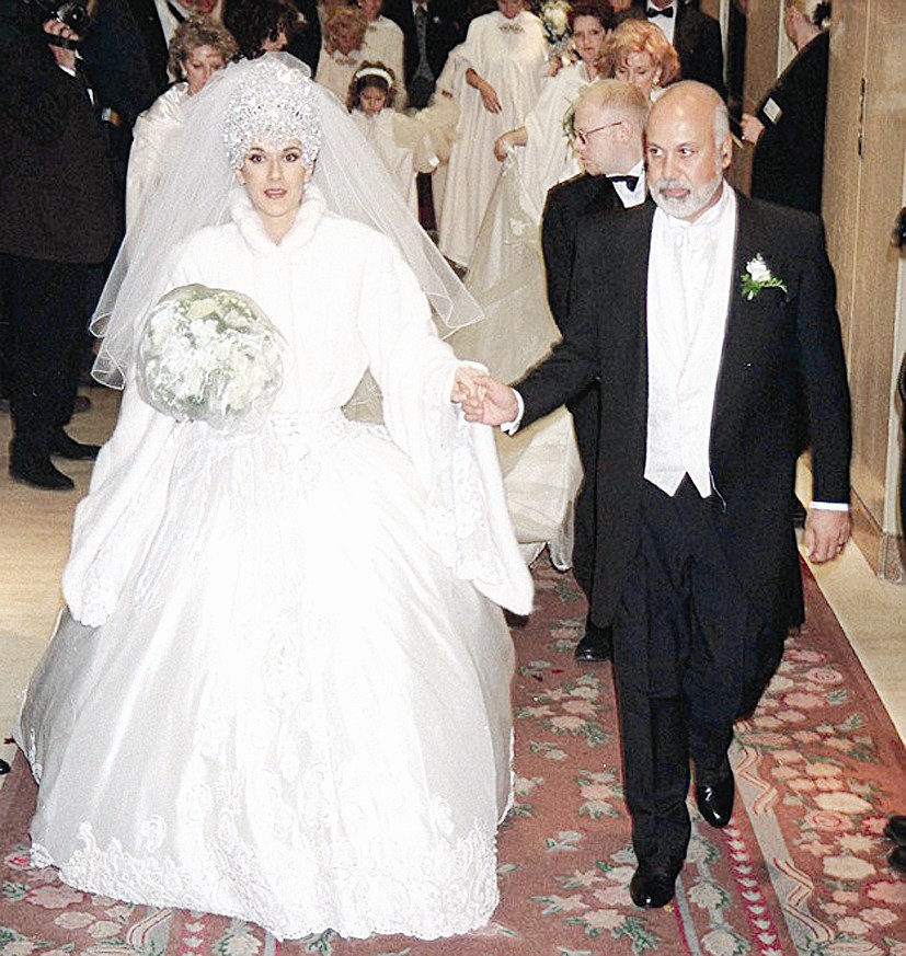 في ليلة زفافها