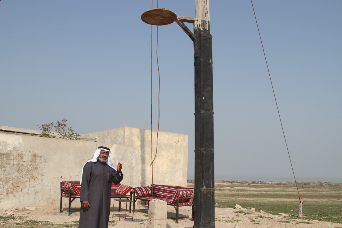 المنارة التراثية لهداية السفن ليلاً